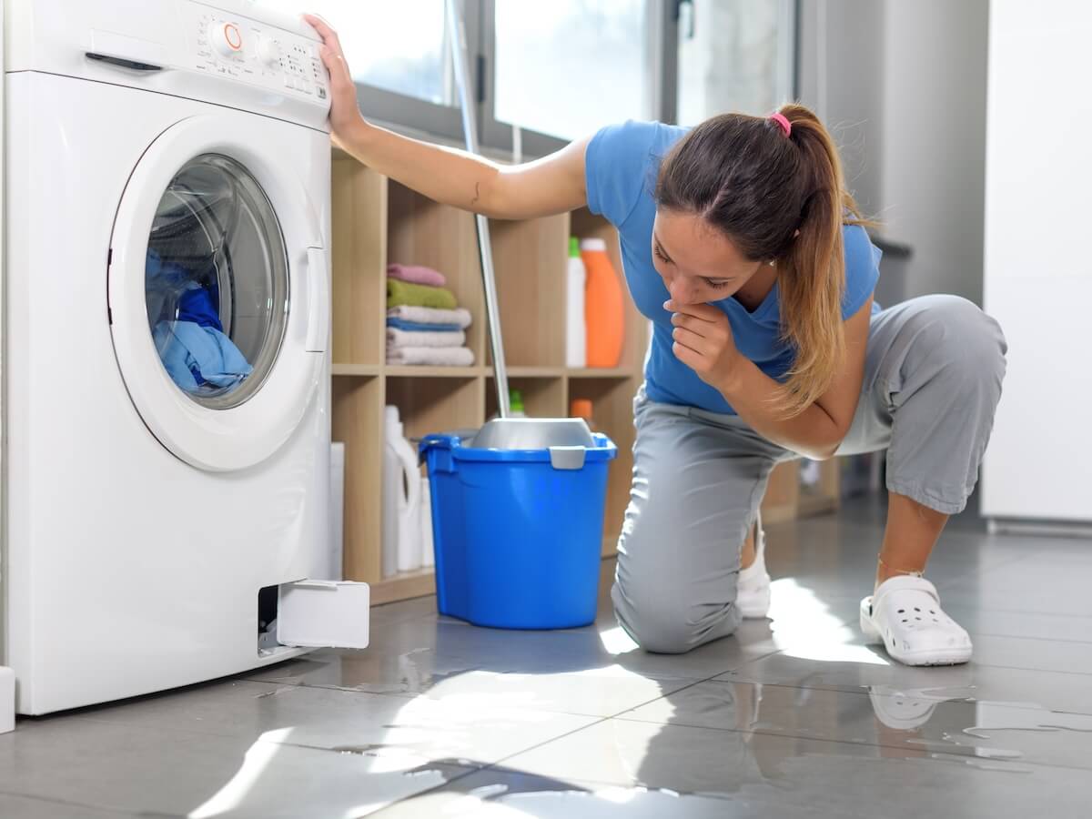 Washer is leaking water we fix in Manhattan